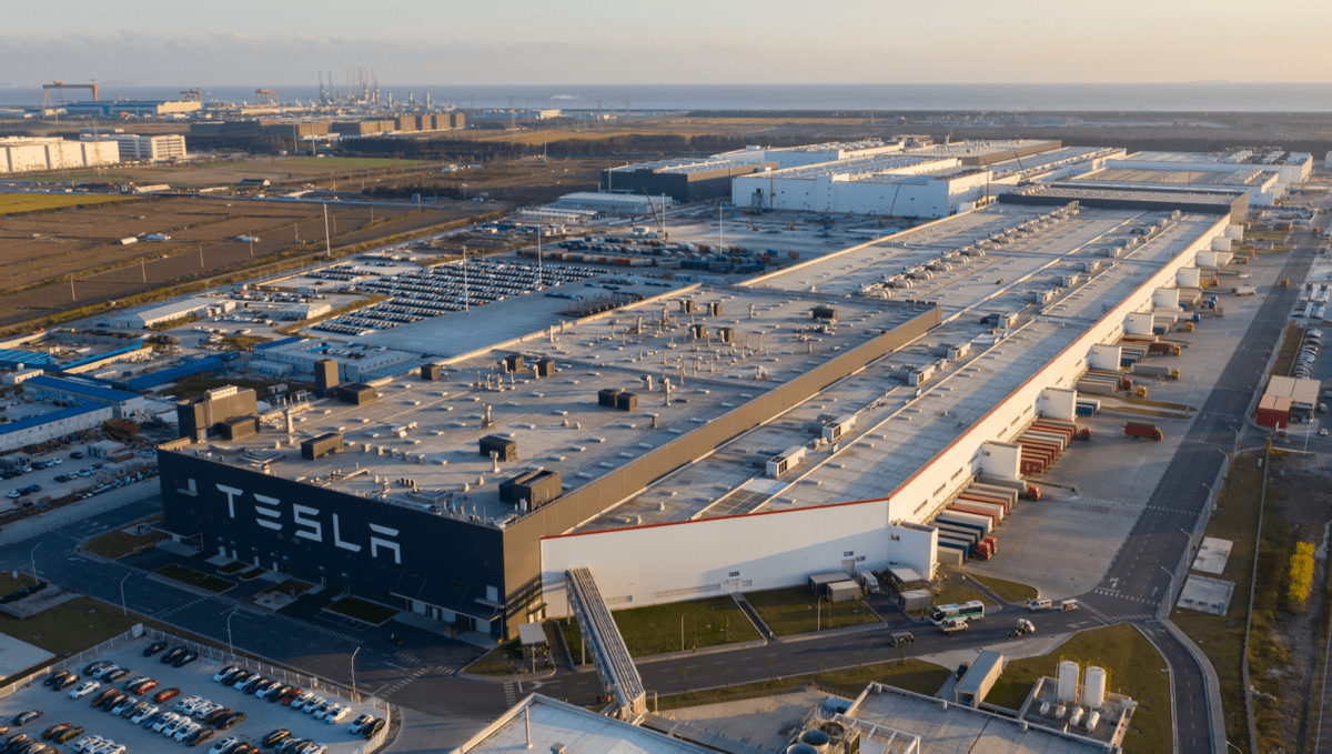 淄博全新打卡地 特斯拉“超級工廠”萬象匯快閃，點(diǎn)亮家庭出行新體驗(yàn)